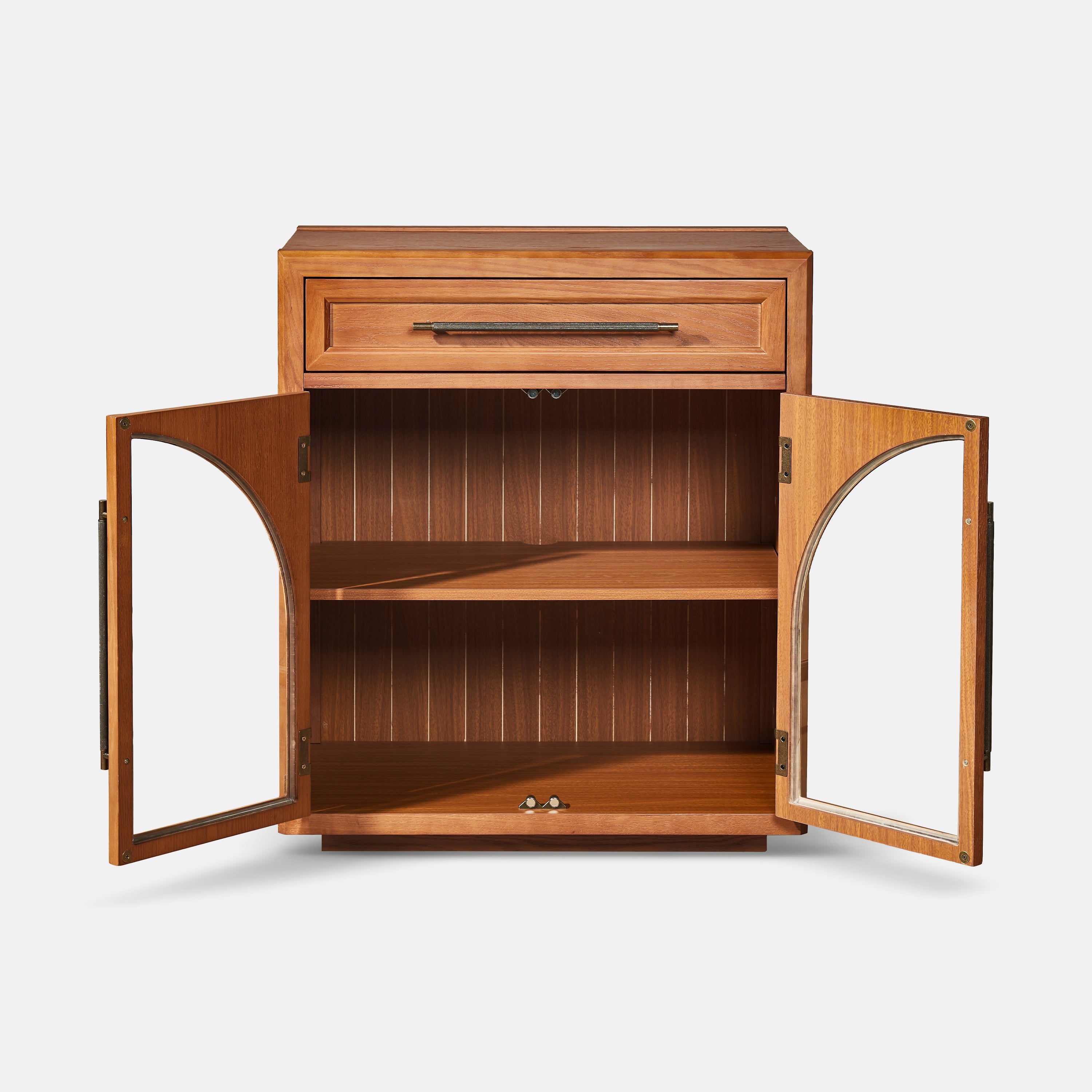 Alvar gewölbter 32-Zoll-Lagerschrank aus Eiche mit Schubladen