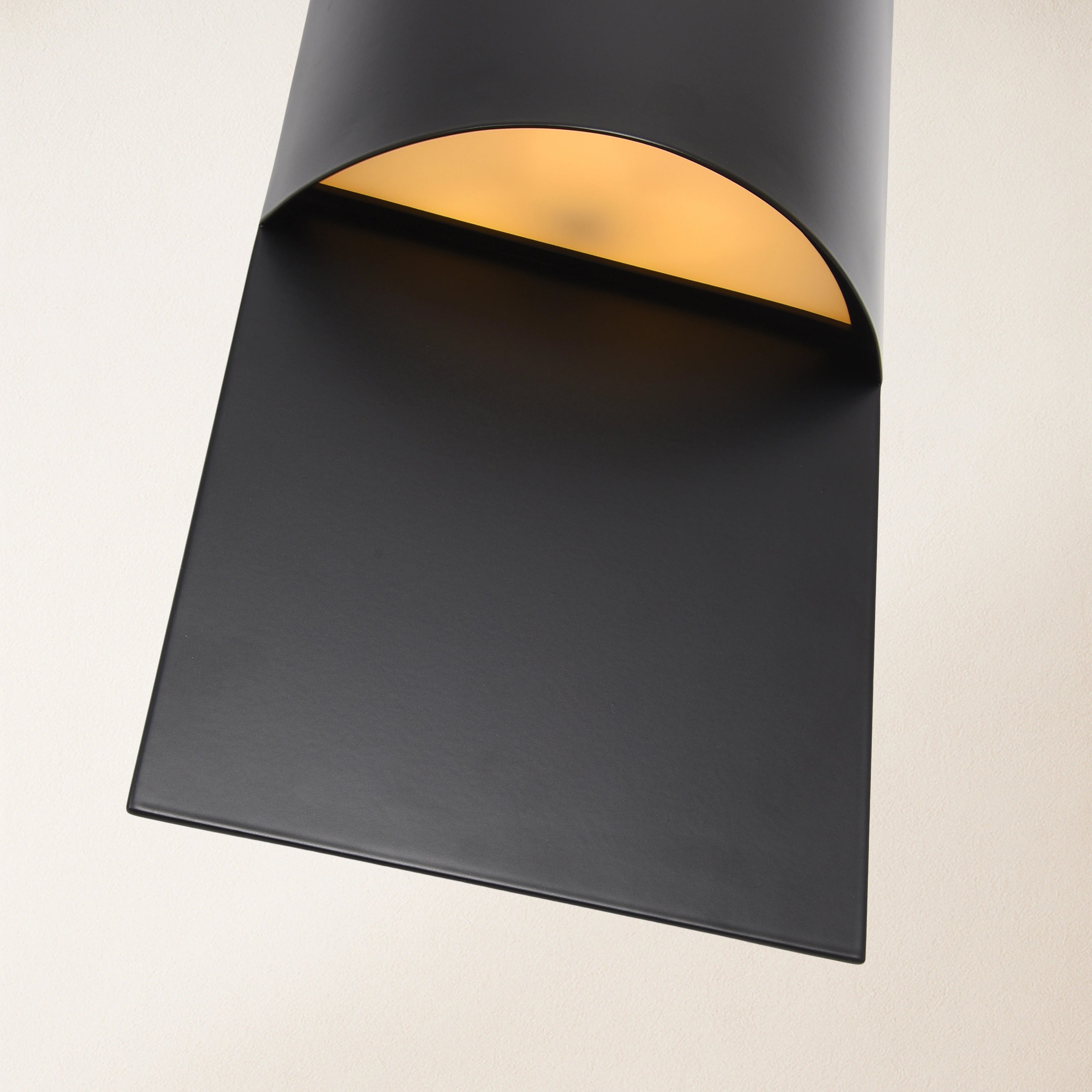 Trany Vertical Wall Sconce 18"H#Finish_Black