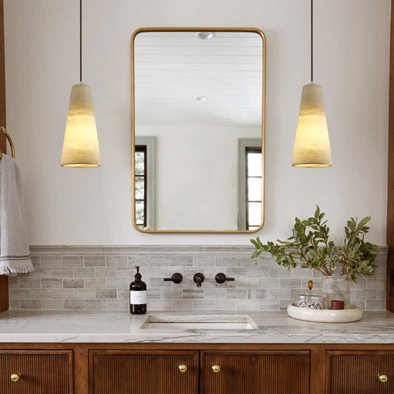 Capus konischer Alabaster-Anhänger, 25,4 cm hoch