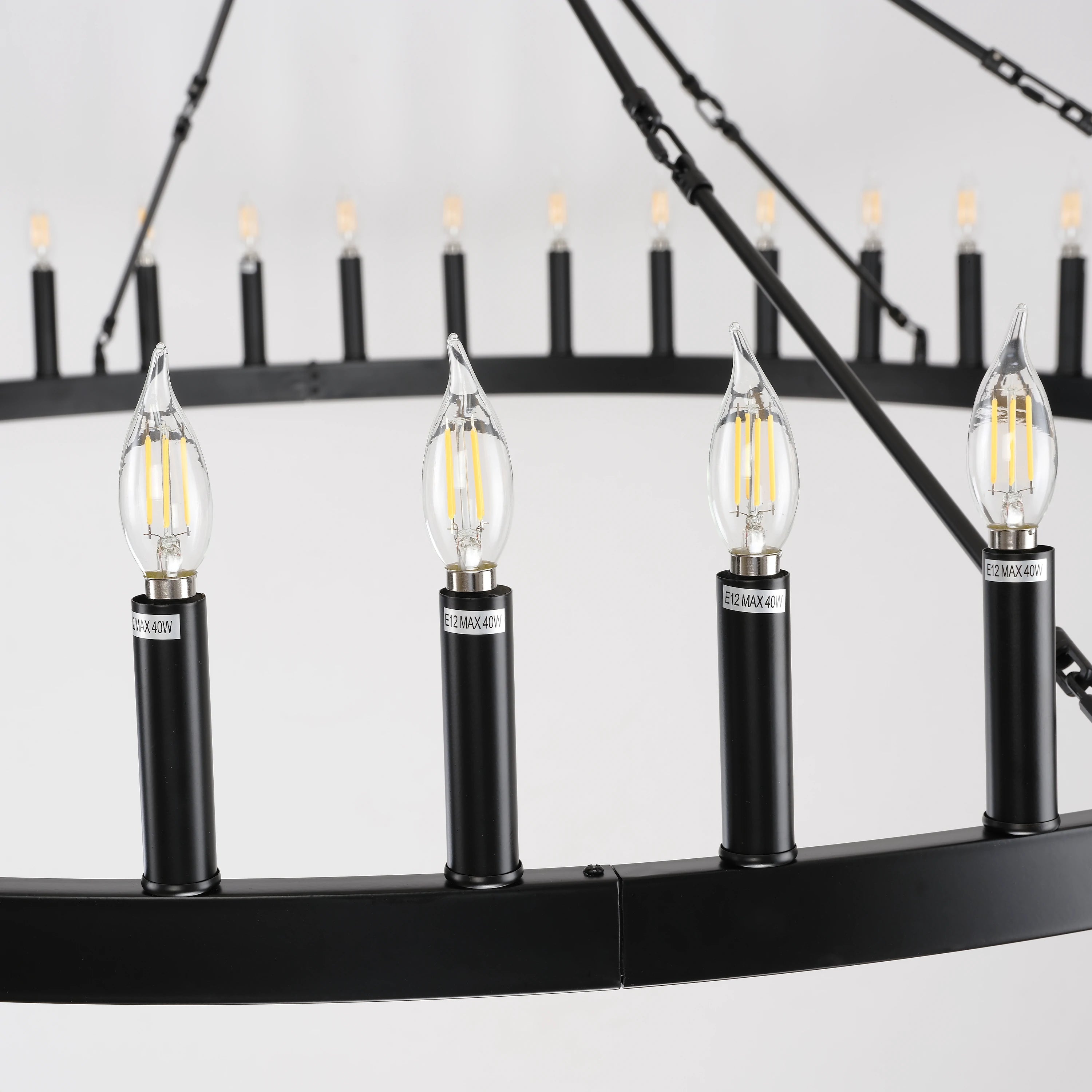 Runder Kronleuchter mit Wagenradkerze, 163 cm