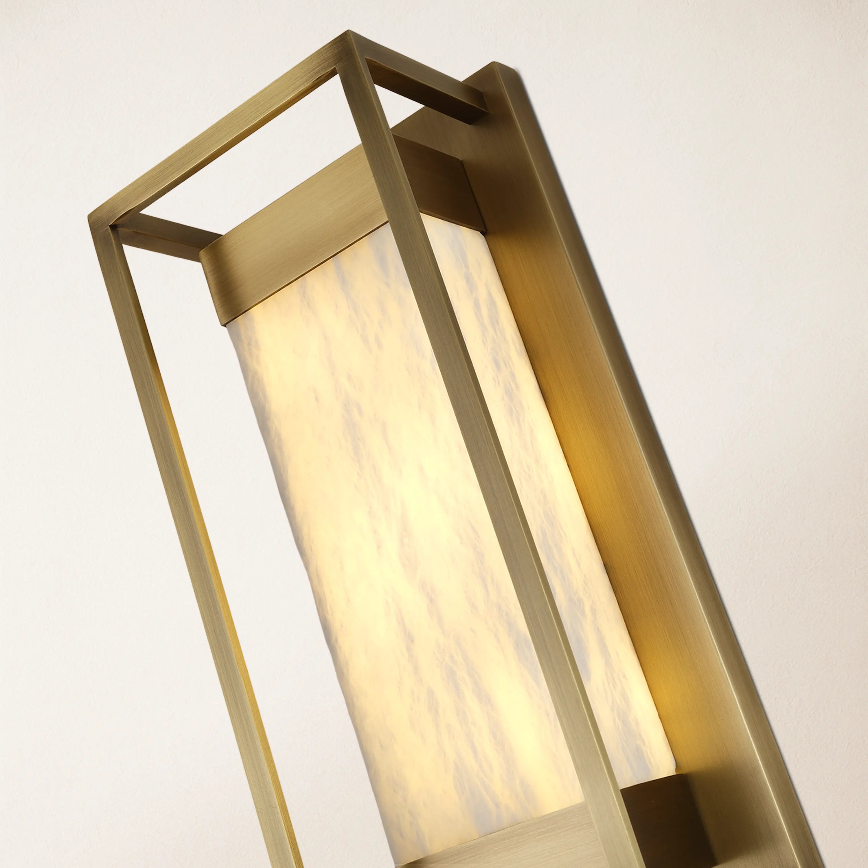 Bravura Alabaster Wall Sconce 16"H#Finish_Gold
