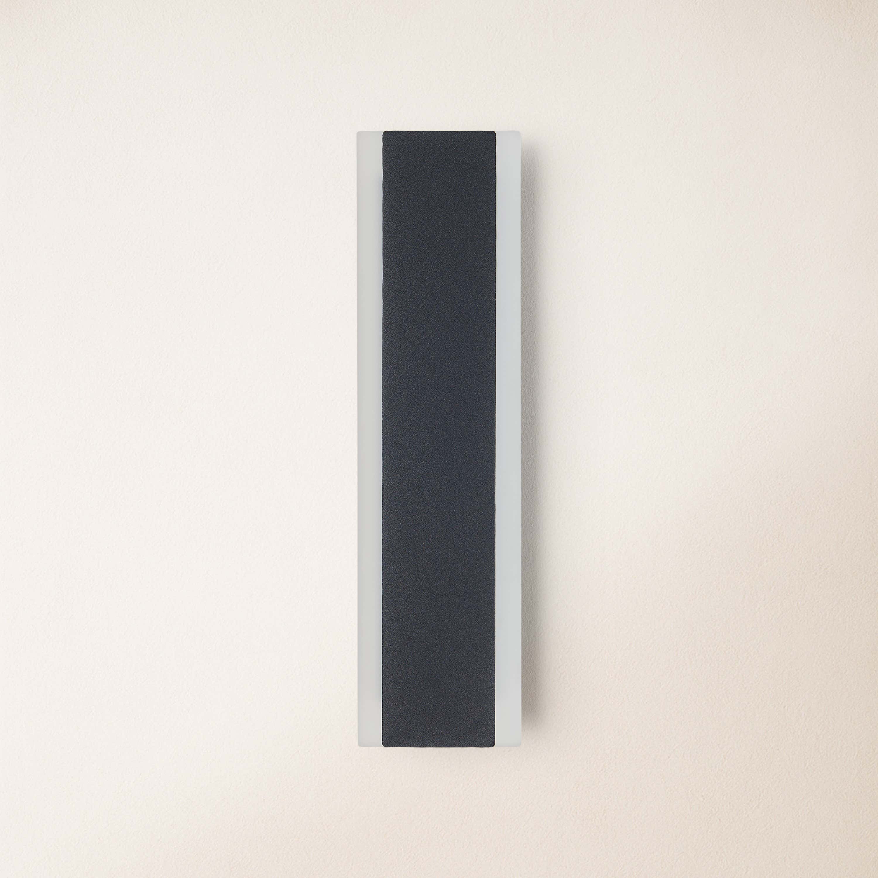 Orivelle Outdoor Wall Sconce 12"H
