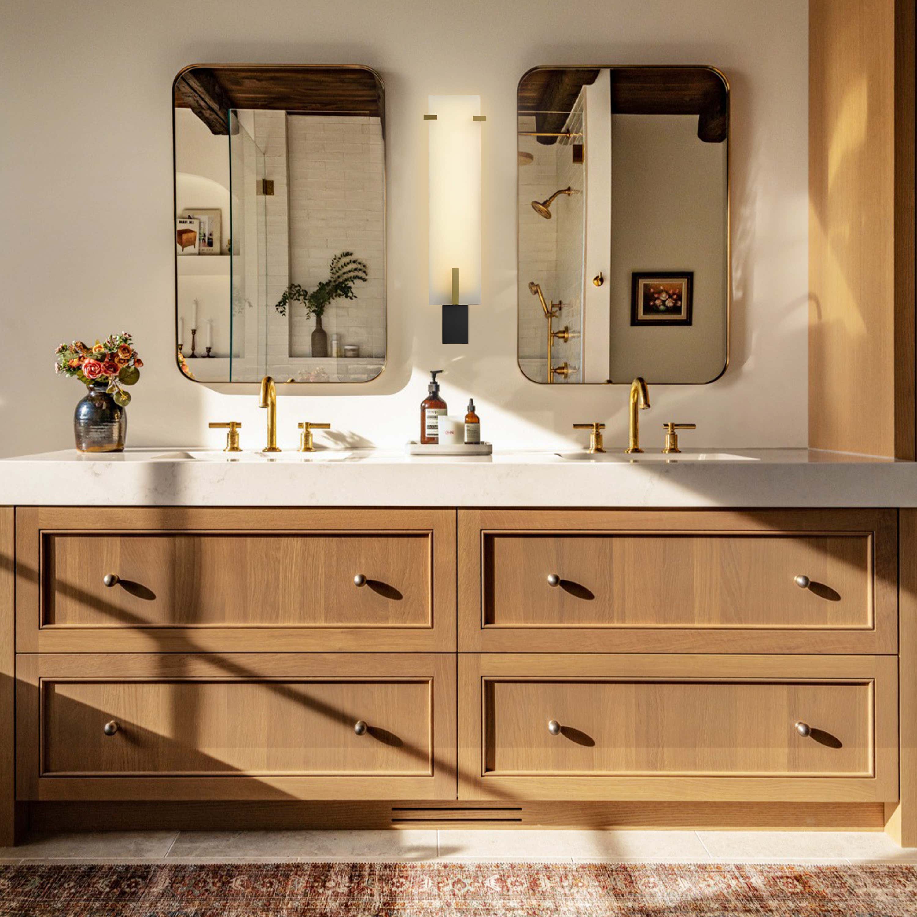 Janina Stable Alabaster Personality Wandleuchte 25,9"H