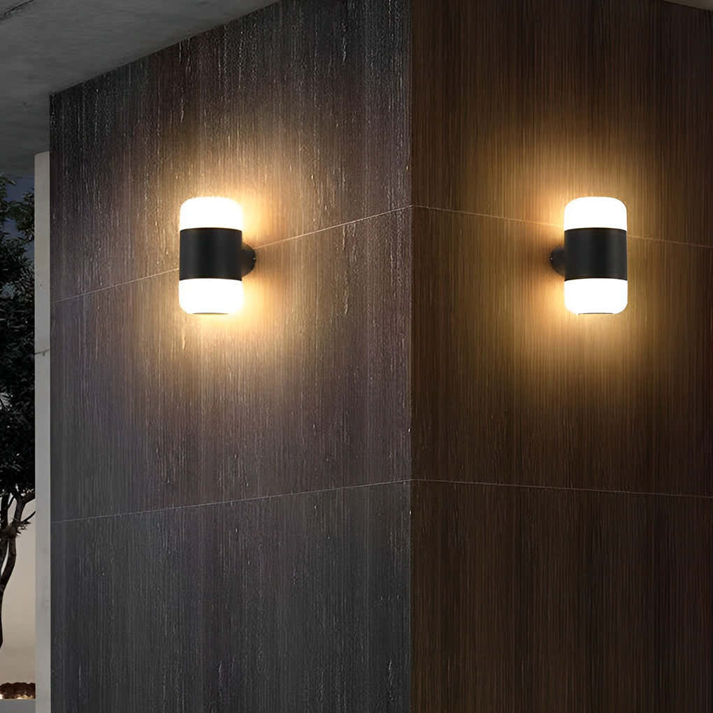 Vallumina Round Outdoor Up Down Wall Light