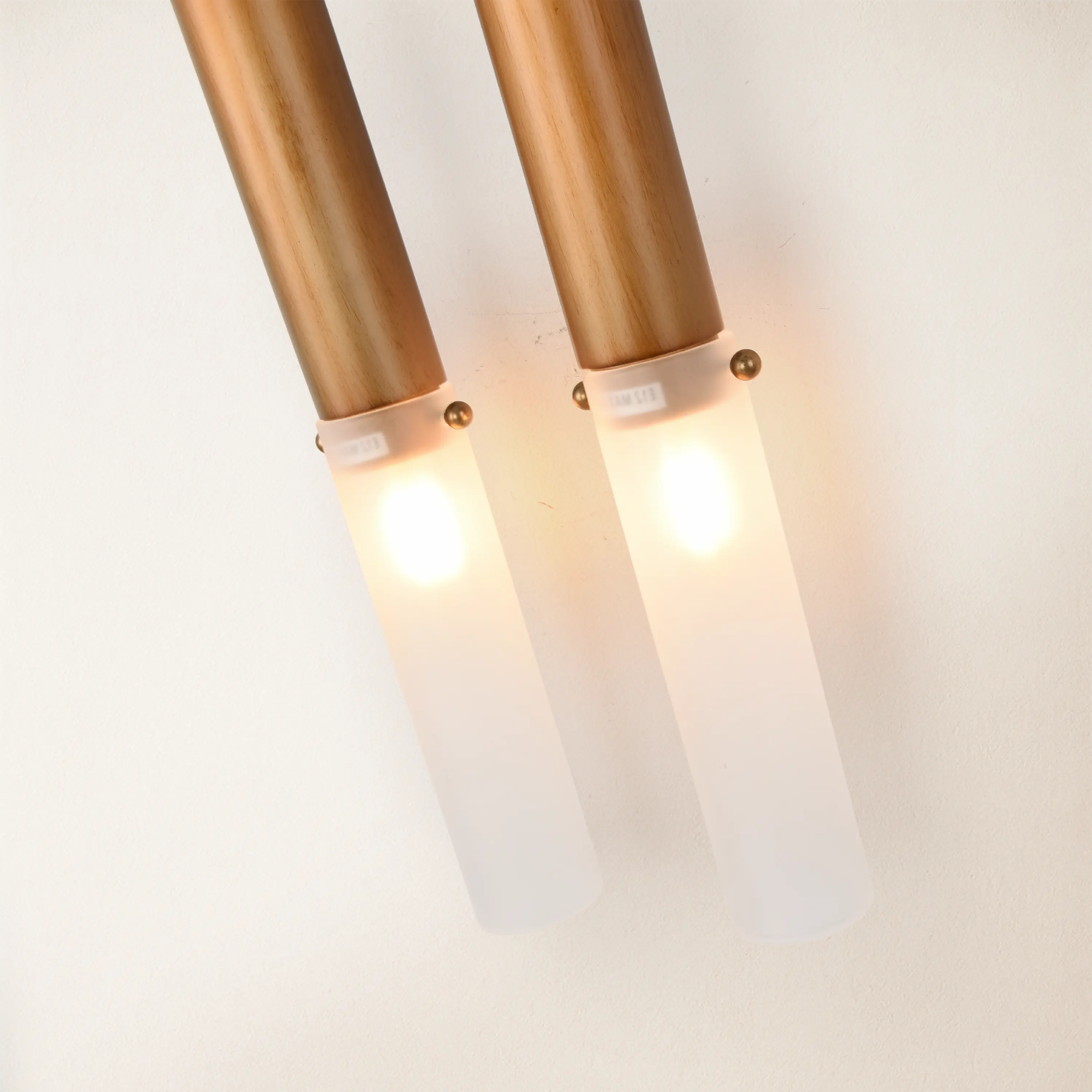 Horsehair Solid Brass Wall Sconce 30''H#Color_Off-White