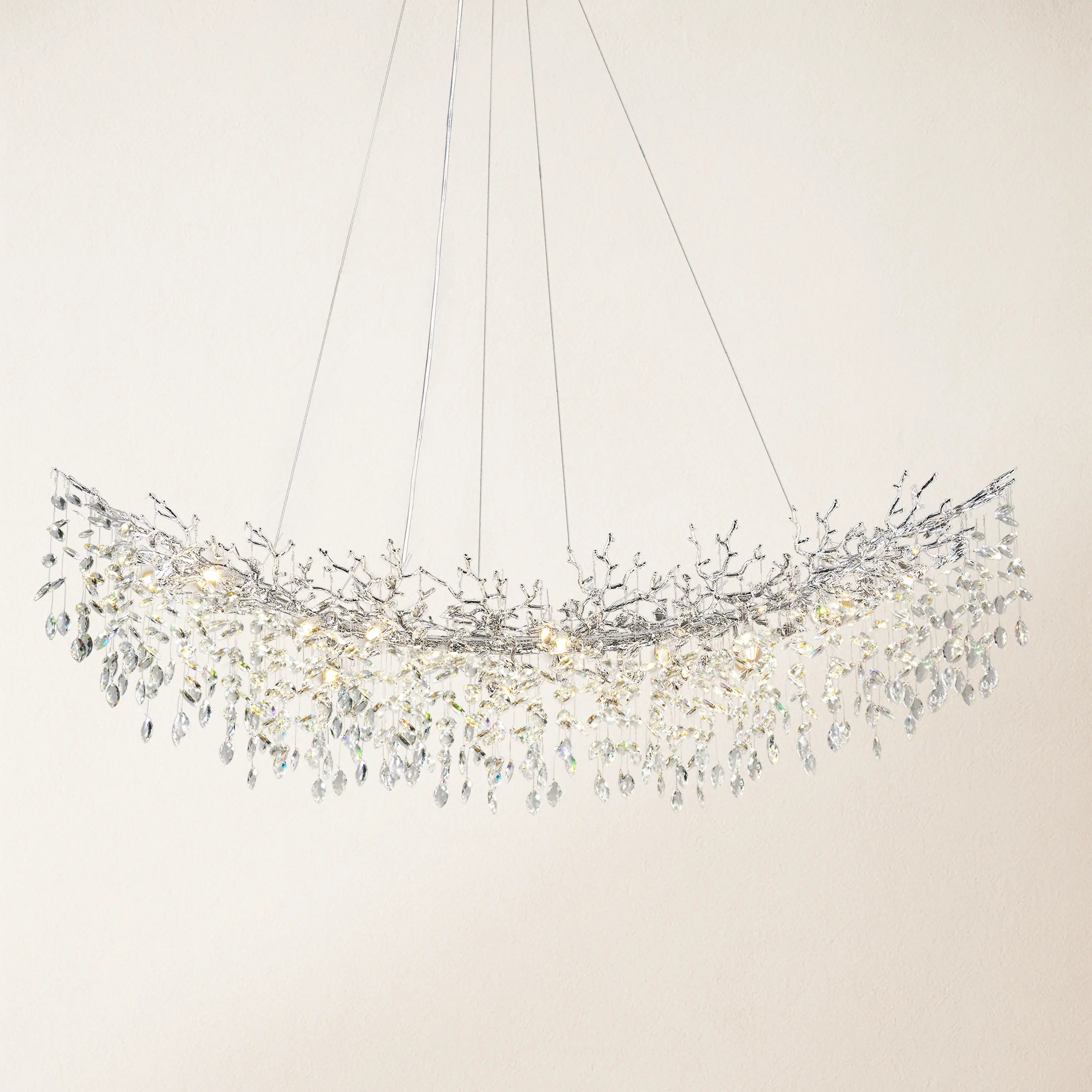 Frostleaf Kristall-Kaskaden-Baumzweig-Linear-Kronleuchter 72"