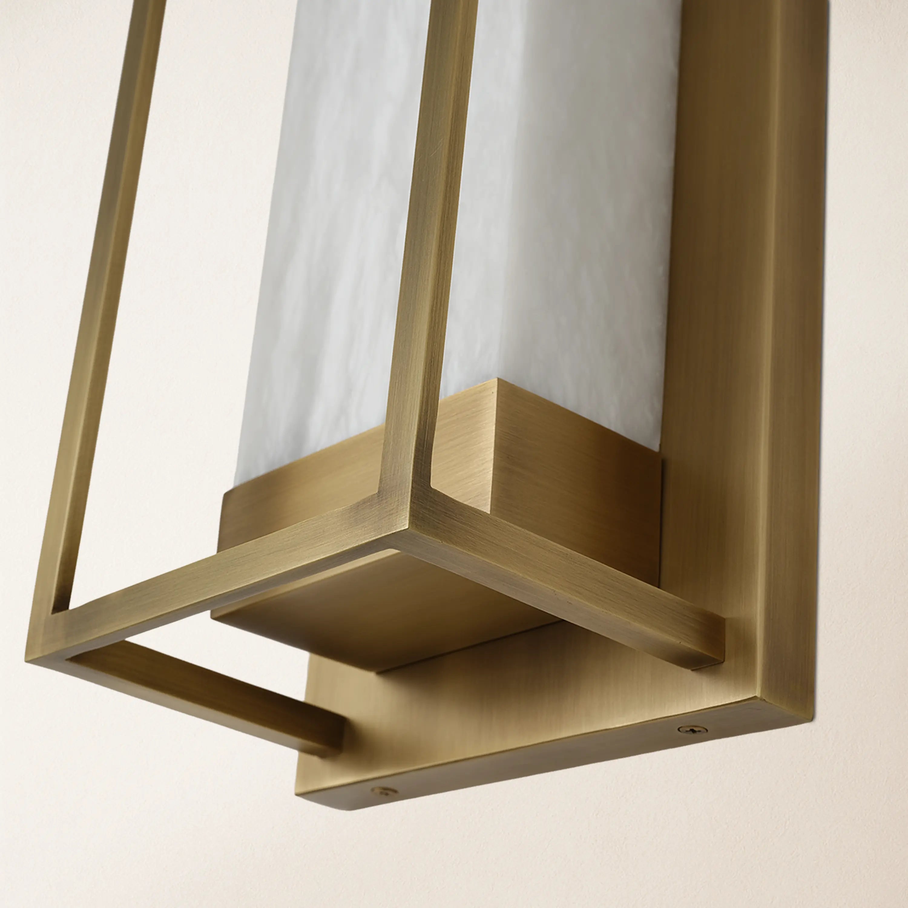 Bravura Alabaster Wall Sconce 16"H#Finish_Gold