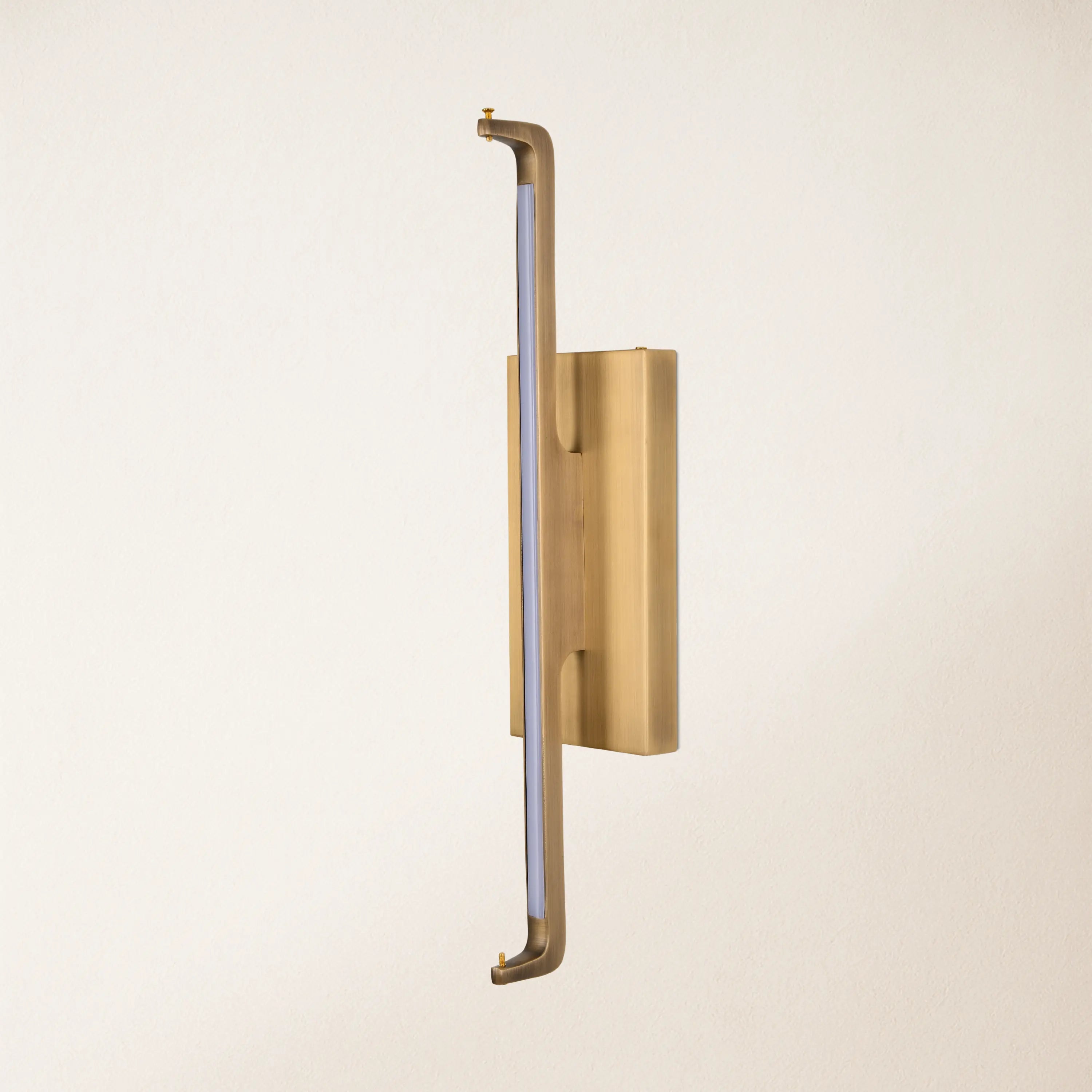 Clara Glow Crystal Single Wall Sconce 19"#Finish_Gold