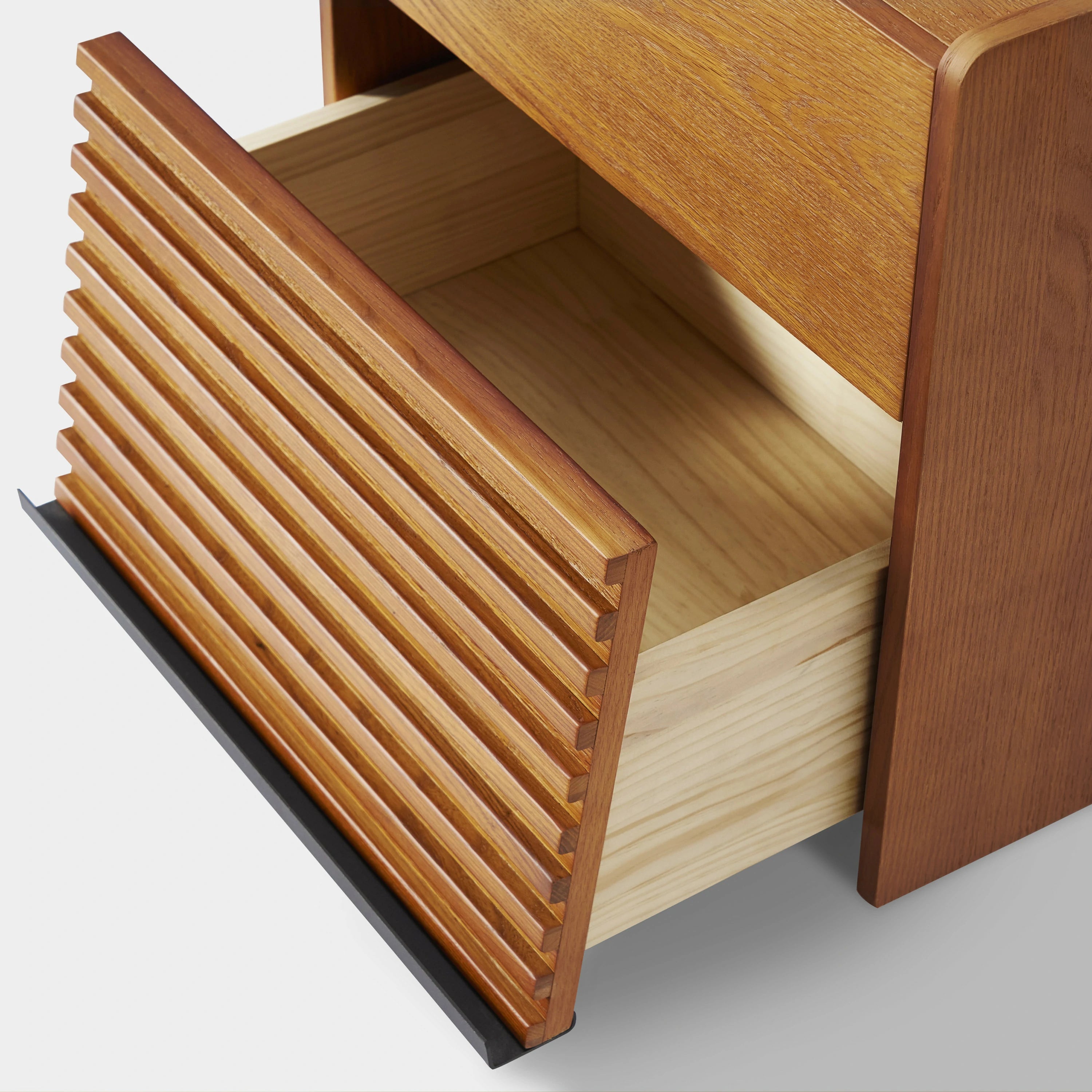 Nachttisch aus Eiche Devon