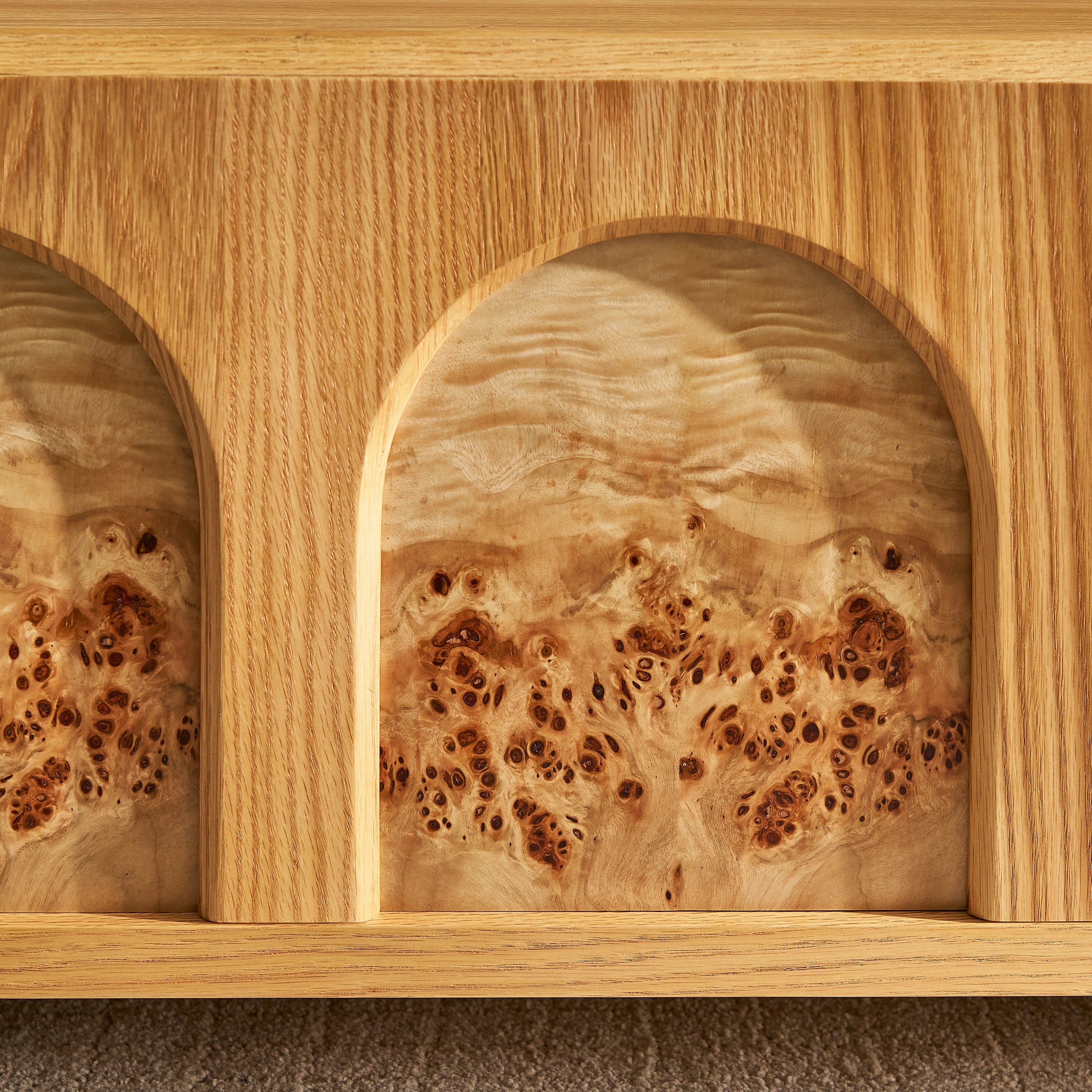 Couchtisch Aurora aus Eiche, 119,4 cm