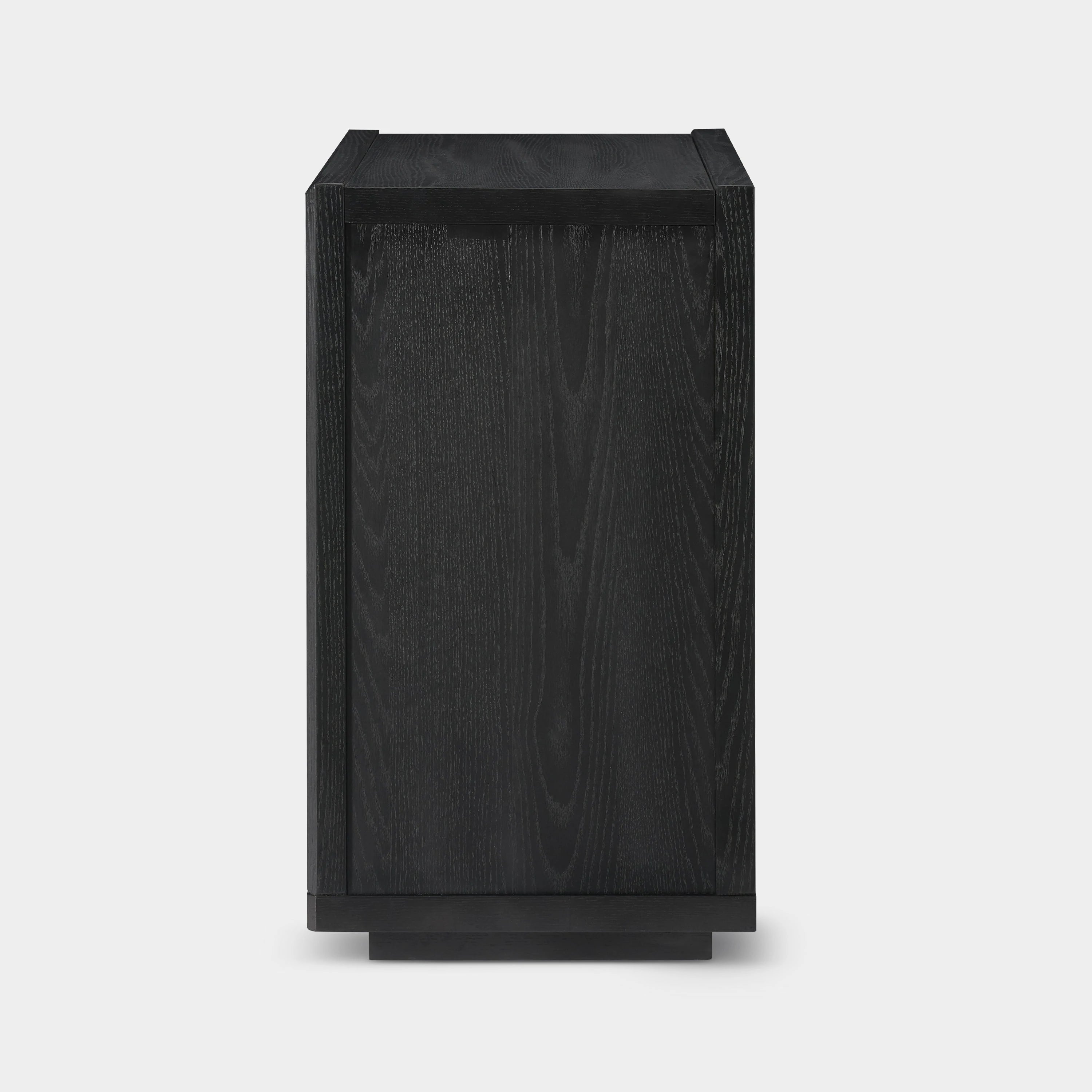 Alvar 31,5″ Eichenkommode mit 3 Schubladen