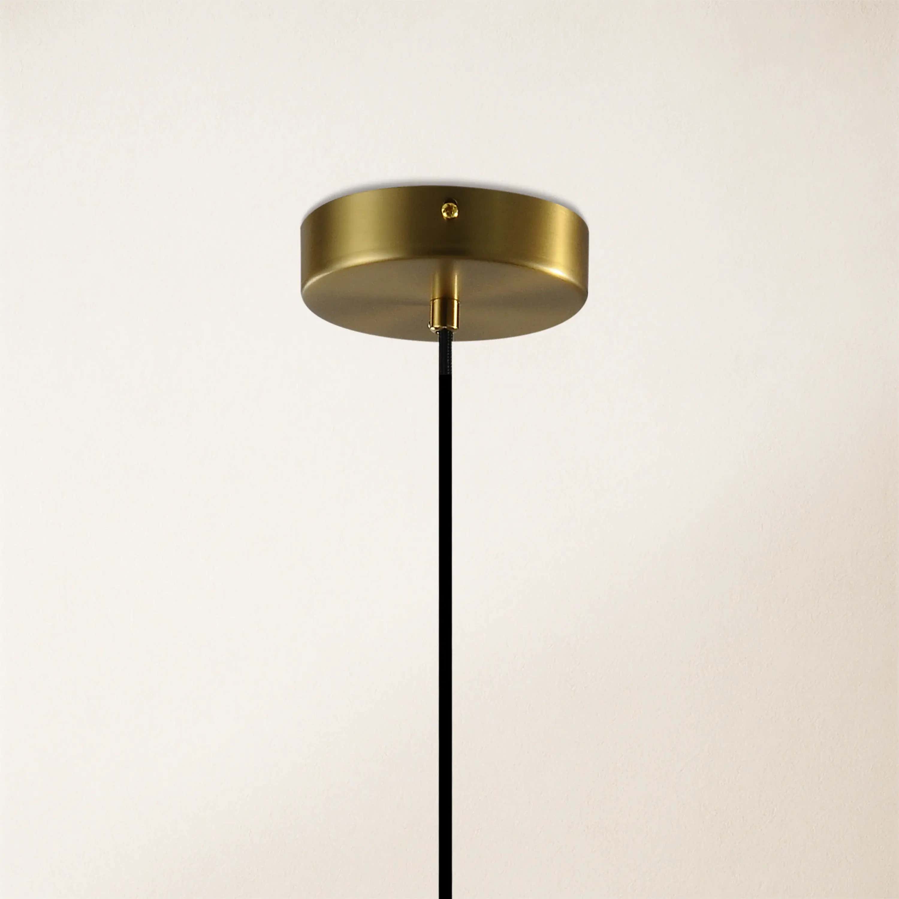 Ares Alabaster-Wassertropfen-Anhänger, 18 cm Durchmesser