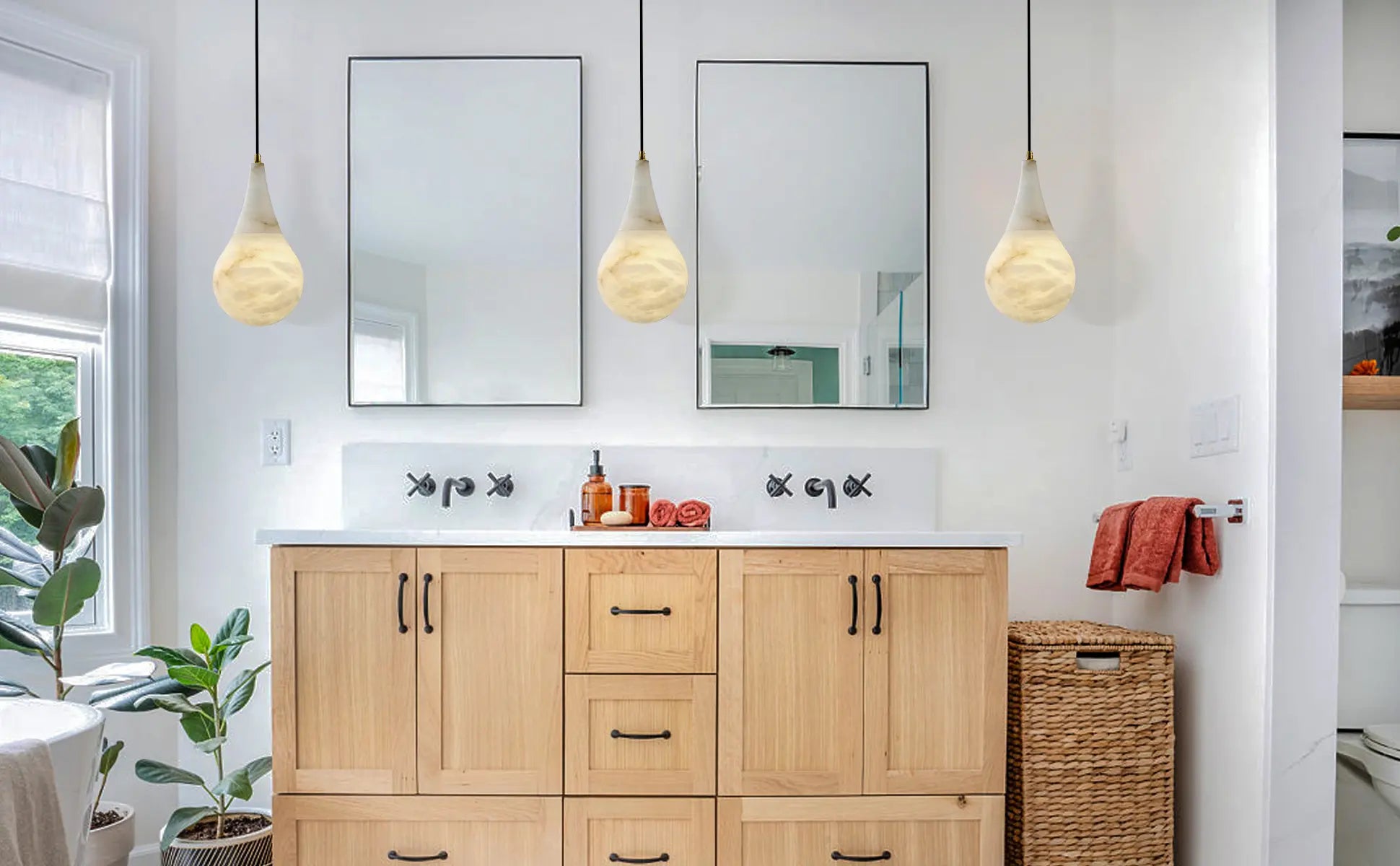 Ares Alabaster Moderner Wassertropfen-Anhänger, 15,2 cm Durchmesser