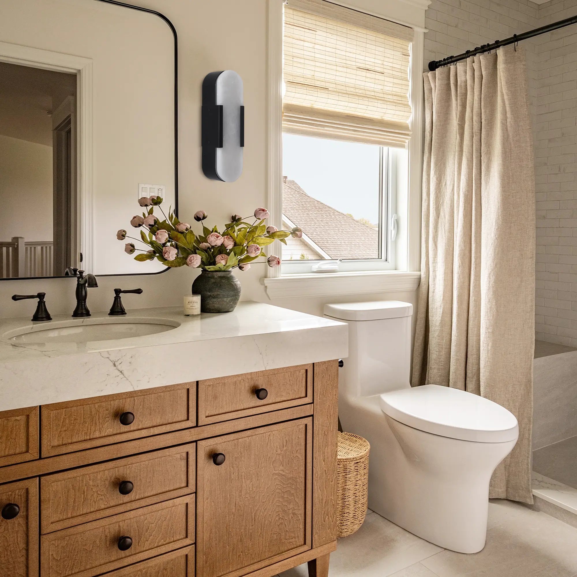 OpalEdge Alabaster-Wandleuchter, 35,4 cm hoch