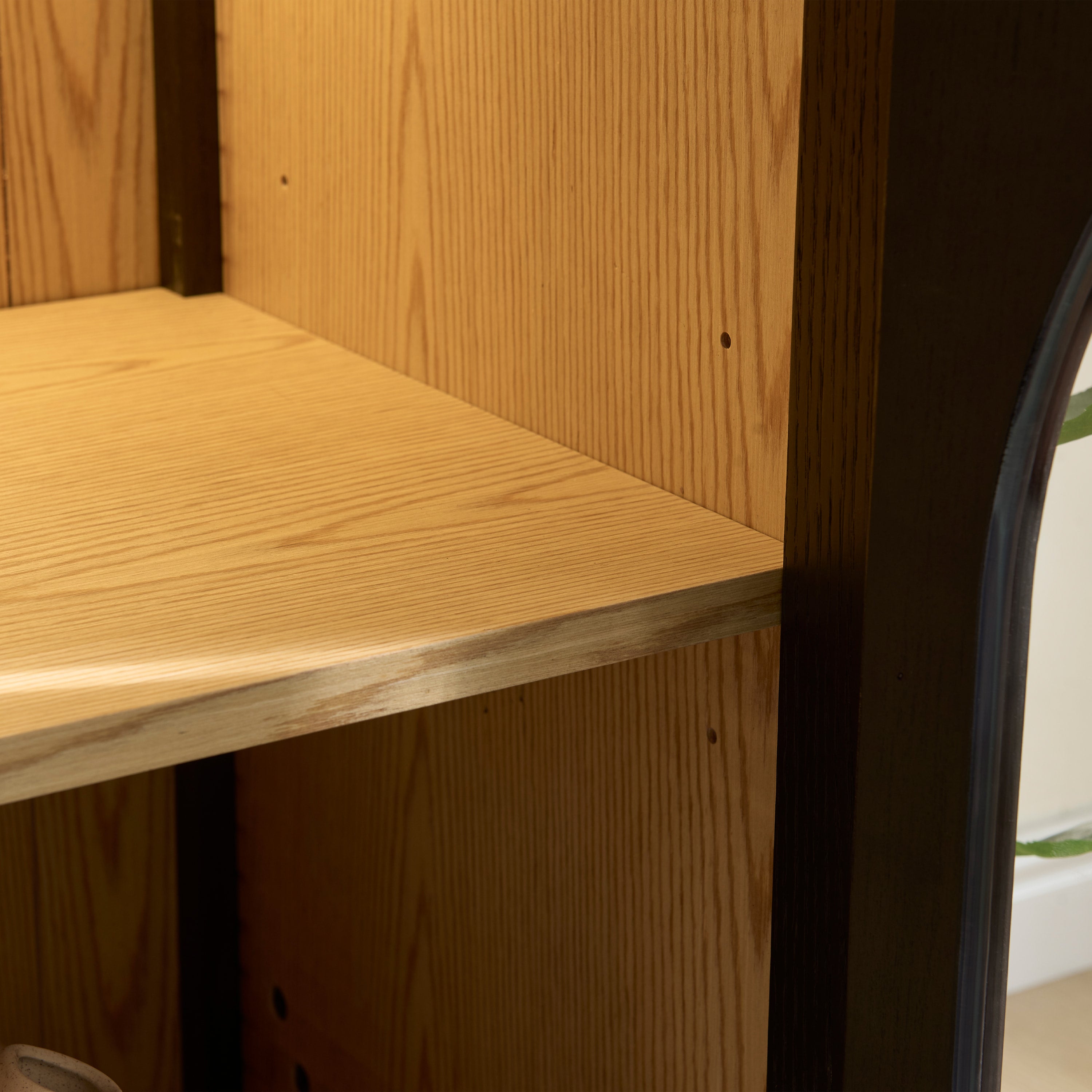 Alvar Arched 63″ Medienkonsole aus Eiche (2er-Set)