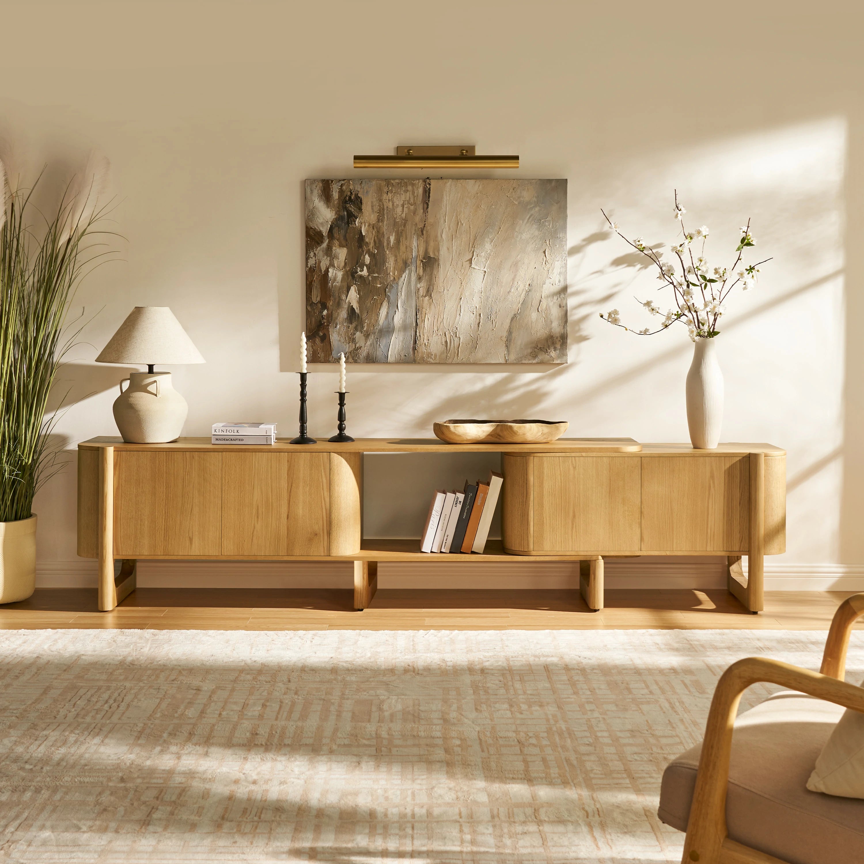 Ausziehbarer TV-Ständer Silas 80" bis 110"