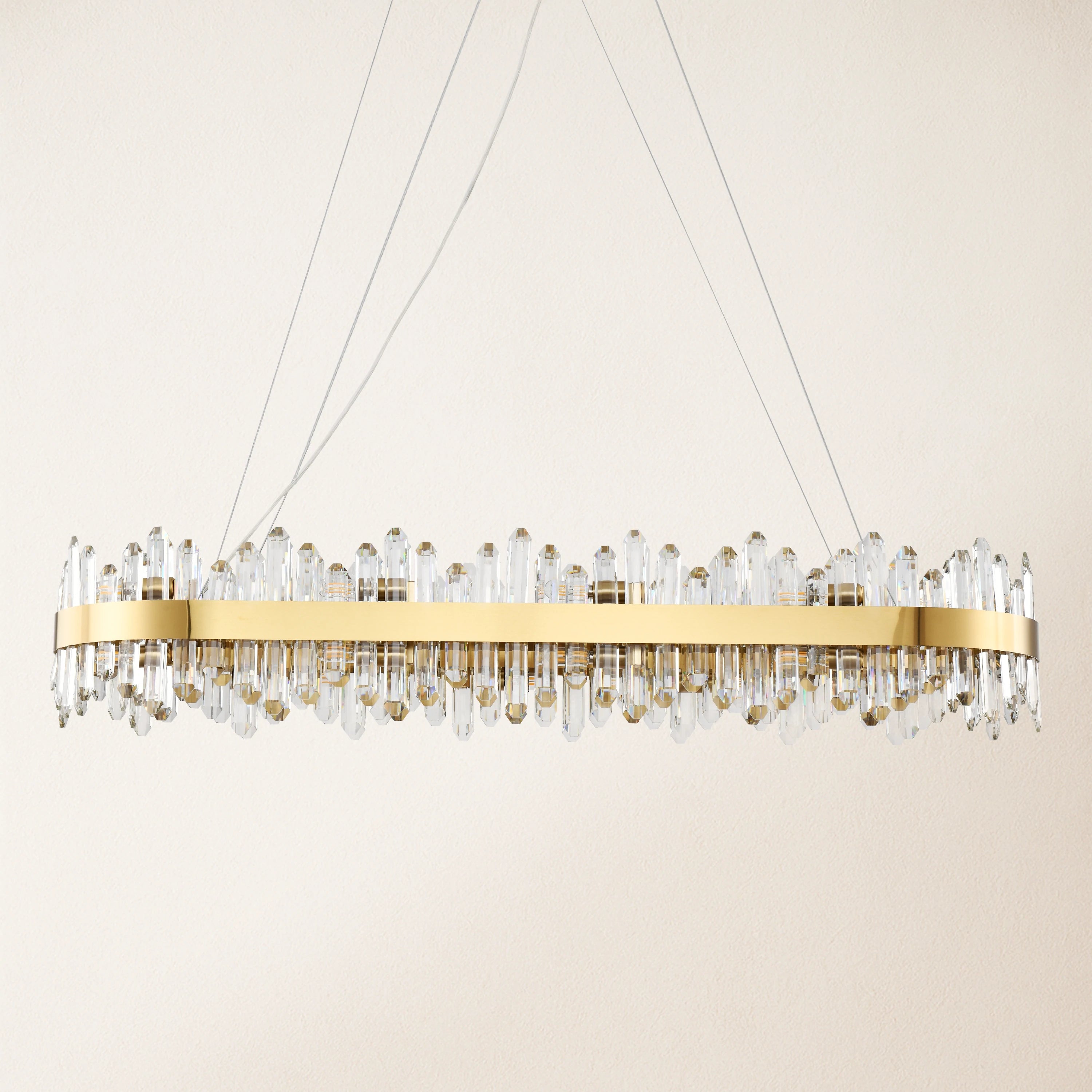 Ovaler Kronleuchter Stellara mit Kristallstreifen, 132 cm