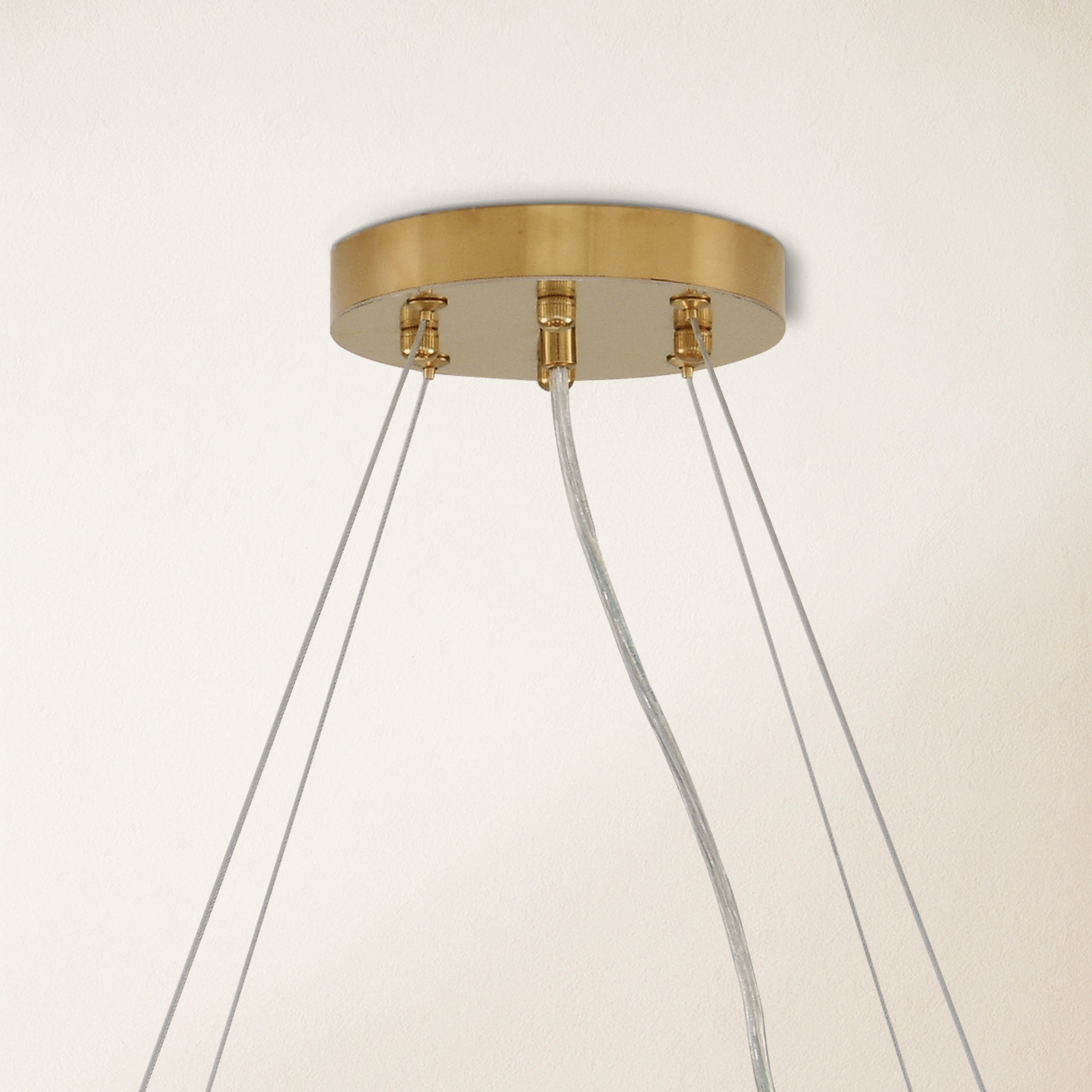 Runder Kronleuchter Stellara mit Kristallstreifen, 81,3 cm Durchmesser