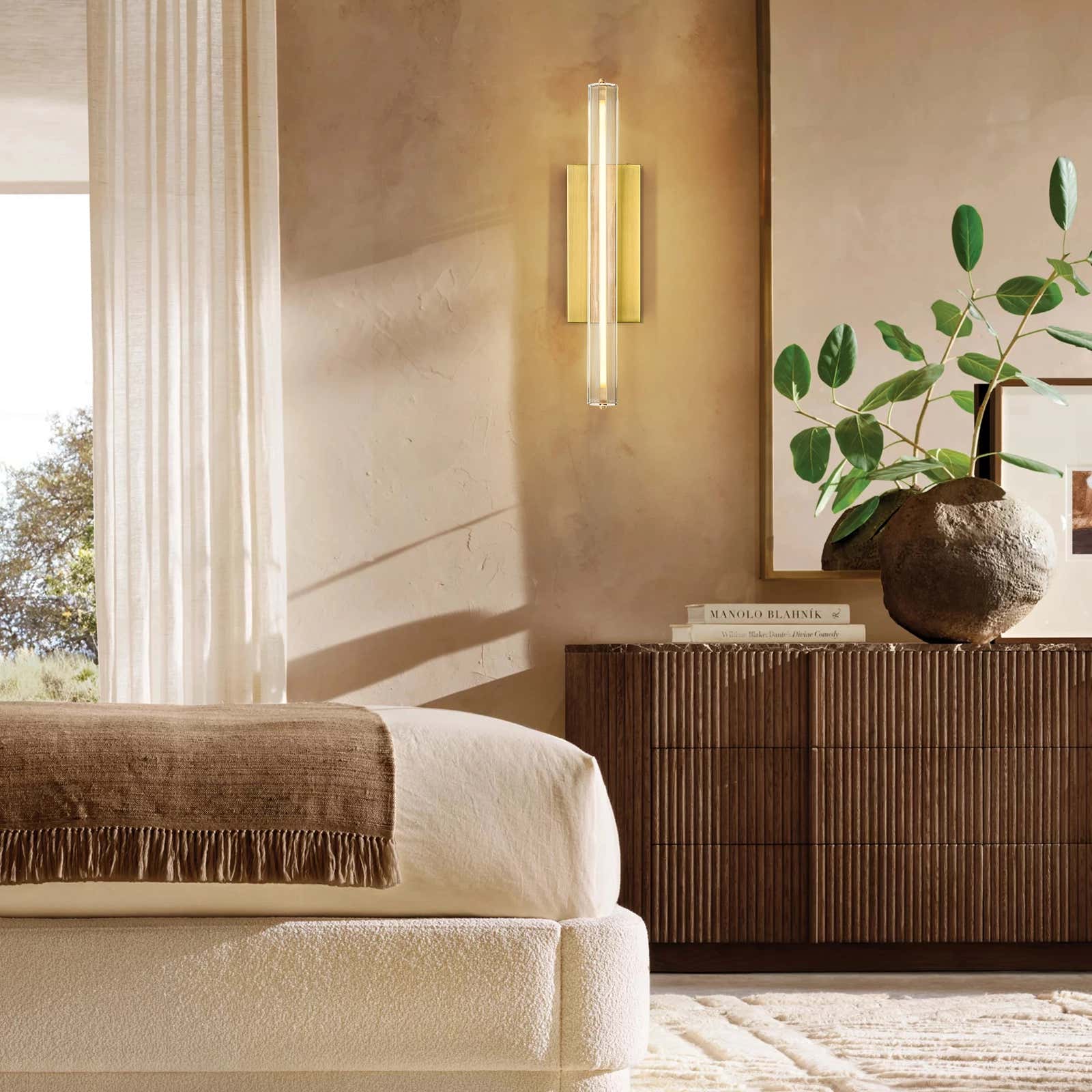 Clara Glow Crystal Single Wall Sconce 19"#Finish_Gold