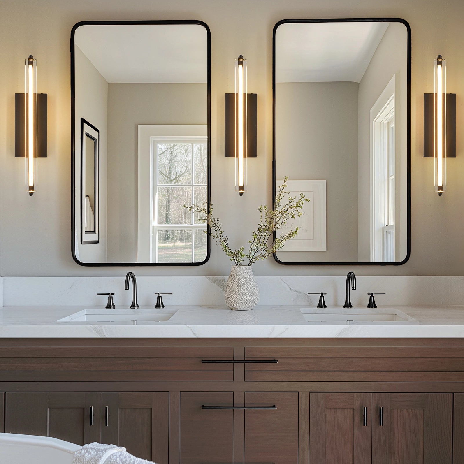 Clara Glow Crystal Single Wall Sconce 19"#Finish_Black