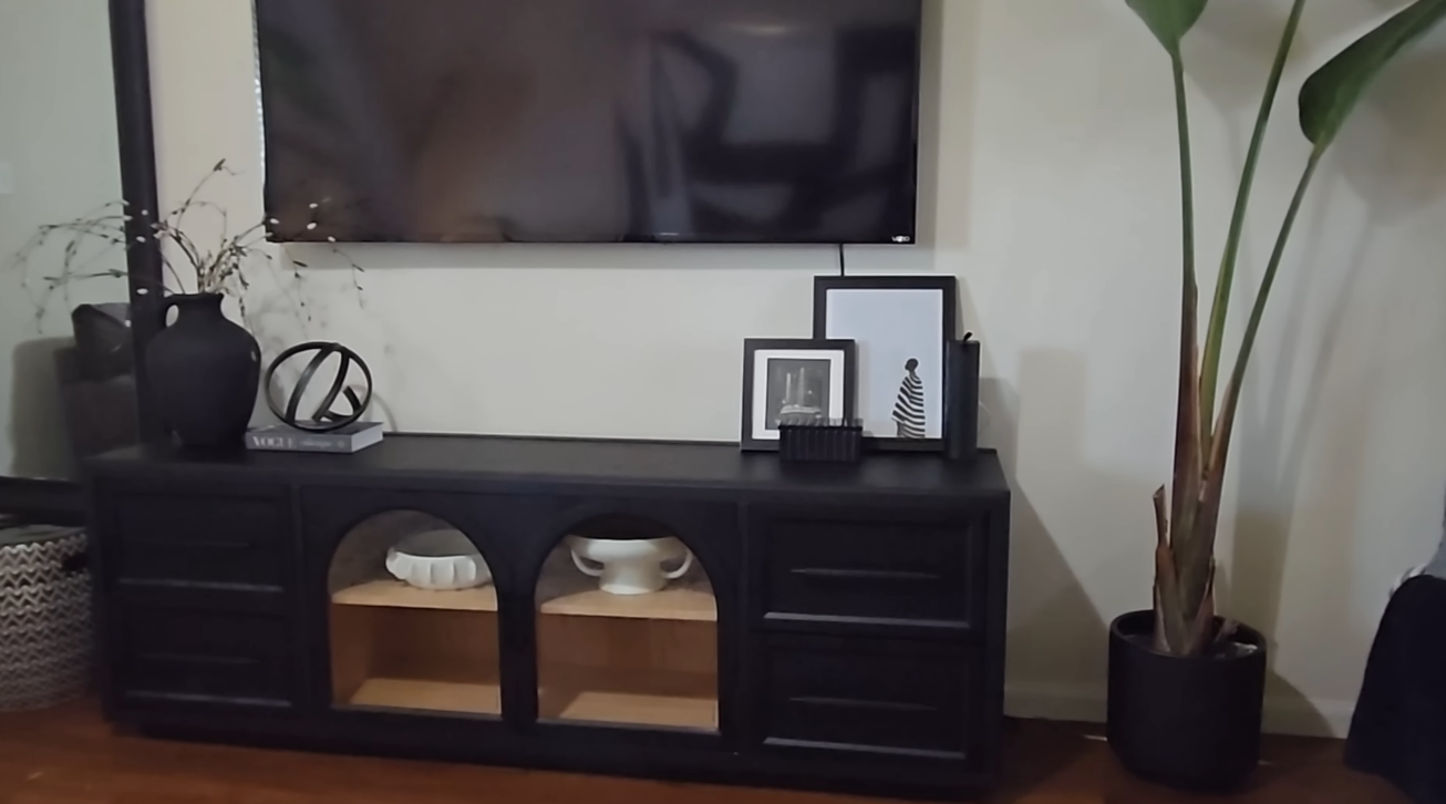 Luxury Modern Living Room Makeover | Alvar Oak Media Console | Grown Woman Minimalist Decor | HOULTE Customer Story