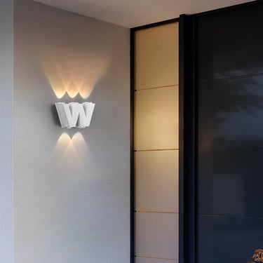 N/V/W Buchstaben Kreative wasserdichte moderne LED-Außenwandleuchte