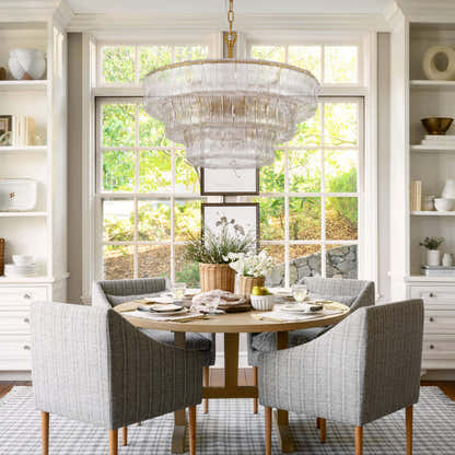 Ondalia Tiered Glass Round Chandelier 24"D