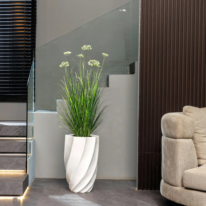 Künstliche 7-köpfige Spitzenblume mit gebogenem Zwiebelgras-Bonsai, 17,8 cm hoch