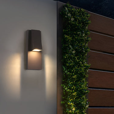 Rechteckige wasserdichte LED-Wandleuchte in Schwarz, moderne Außenwandleuchte