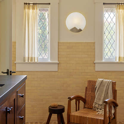 Egwent Alabaster Messing Wandleuchte 7,9"D