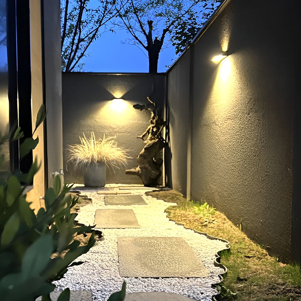 Wasserdichte LED-Auf- und Abwärtsbeleuchtung mit Bewegungsmelder, moderne Solar-Wandleuchte