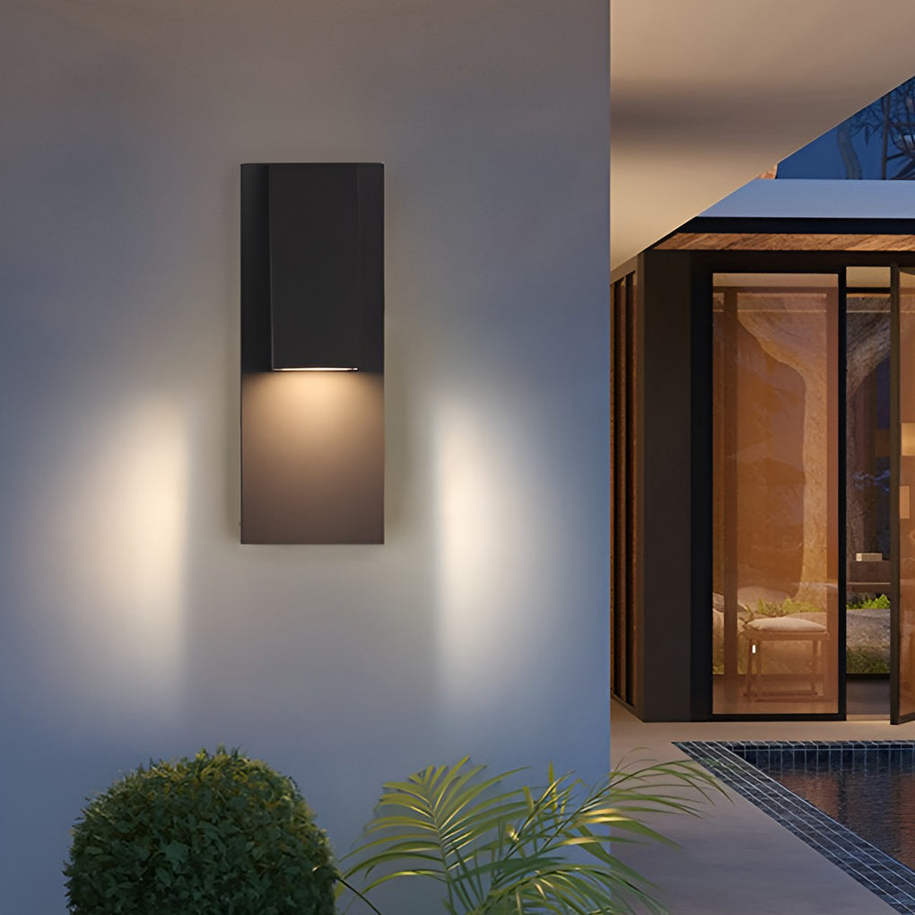 Rechteckige wasserdichte LED-Wandleuchte in Schwarz, moderne Außenwandleuchte