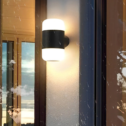 Rundes Up- und Down-Licht, wasserdichte, schwarze, moderne LED-Außenwandleuchte