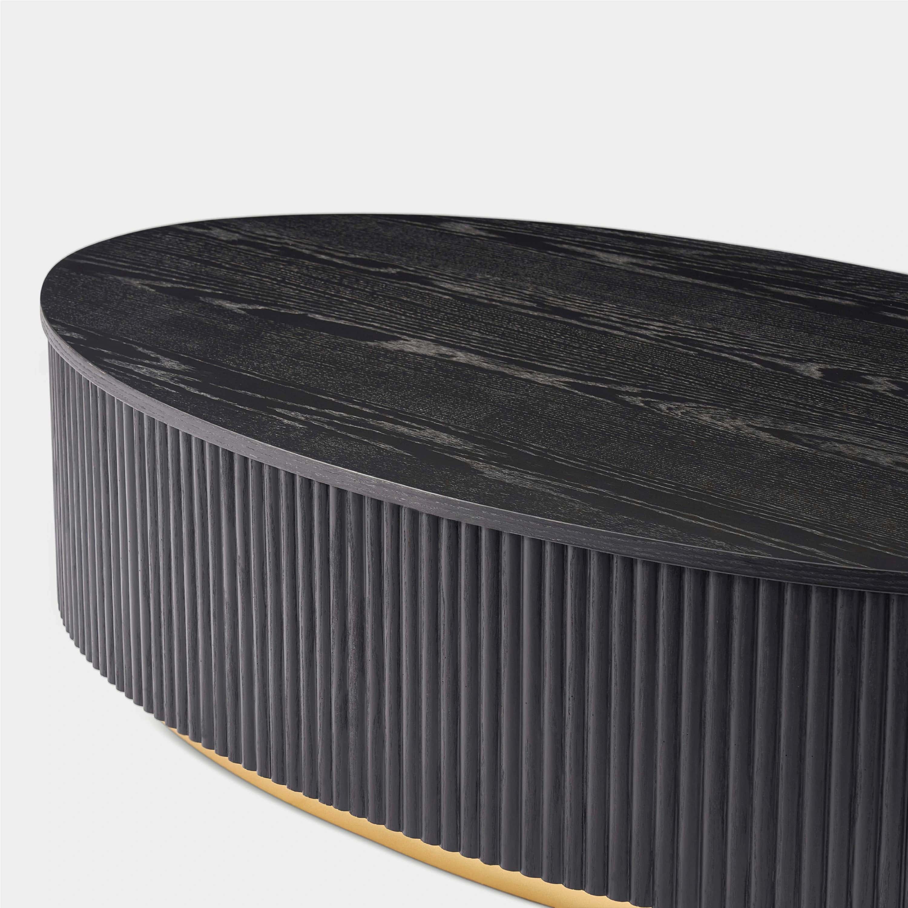 Holton Oak Medienkonsole, 94 Zoll breit