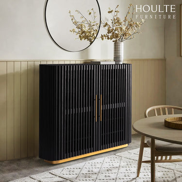 Holton 47"H Eichenholz-Aufbewahrungsschrank