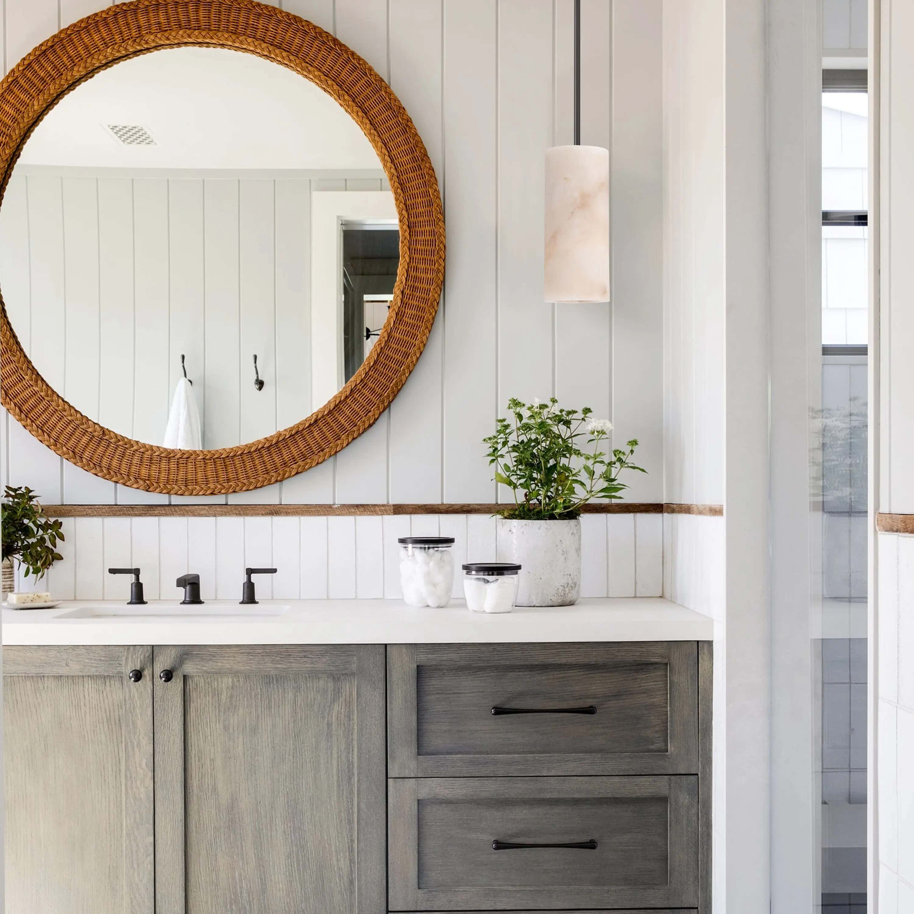 Arlo Alabaster Pendant Lights 4"D#Finish_Black