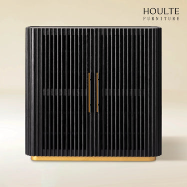 Holton 47"H Eichenholz-Aufbewahrungsschrank