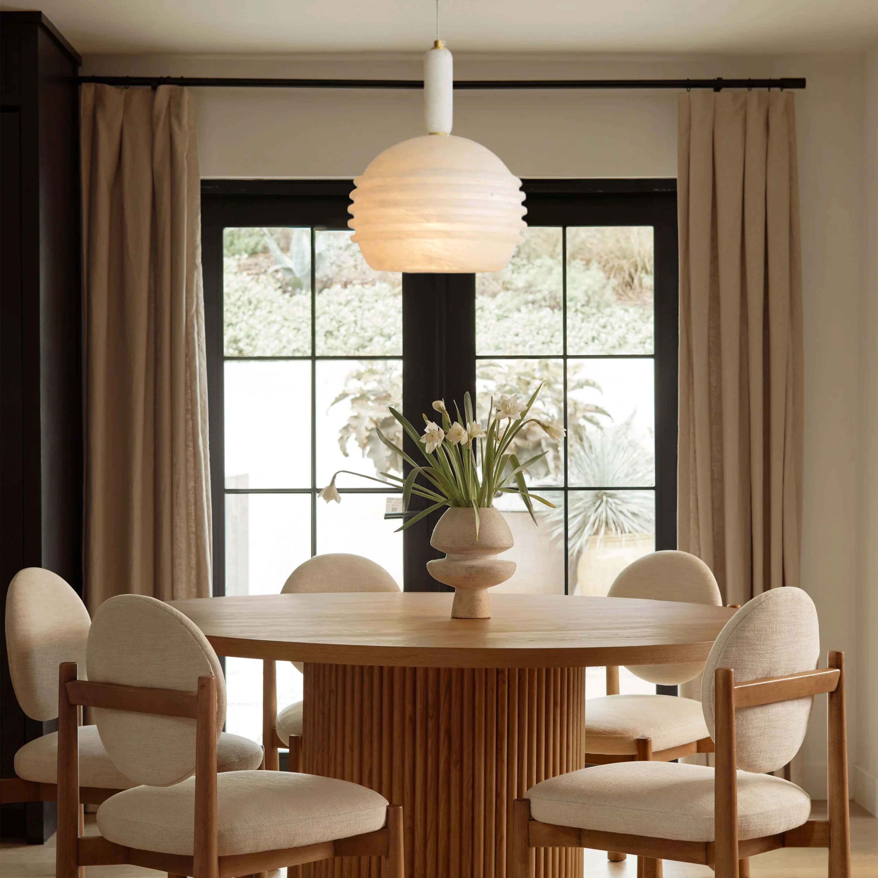 Dadaly Lottia Alabaster Kleine Kunst-Pendelleuchte, 25,4 cm Durchmesser