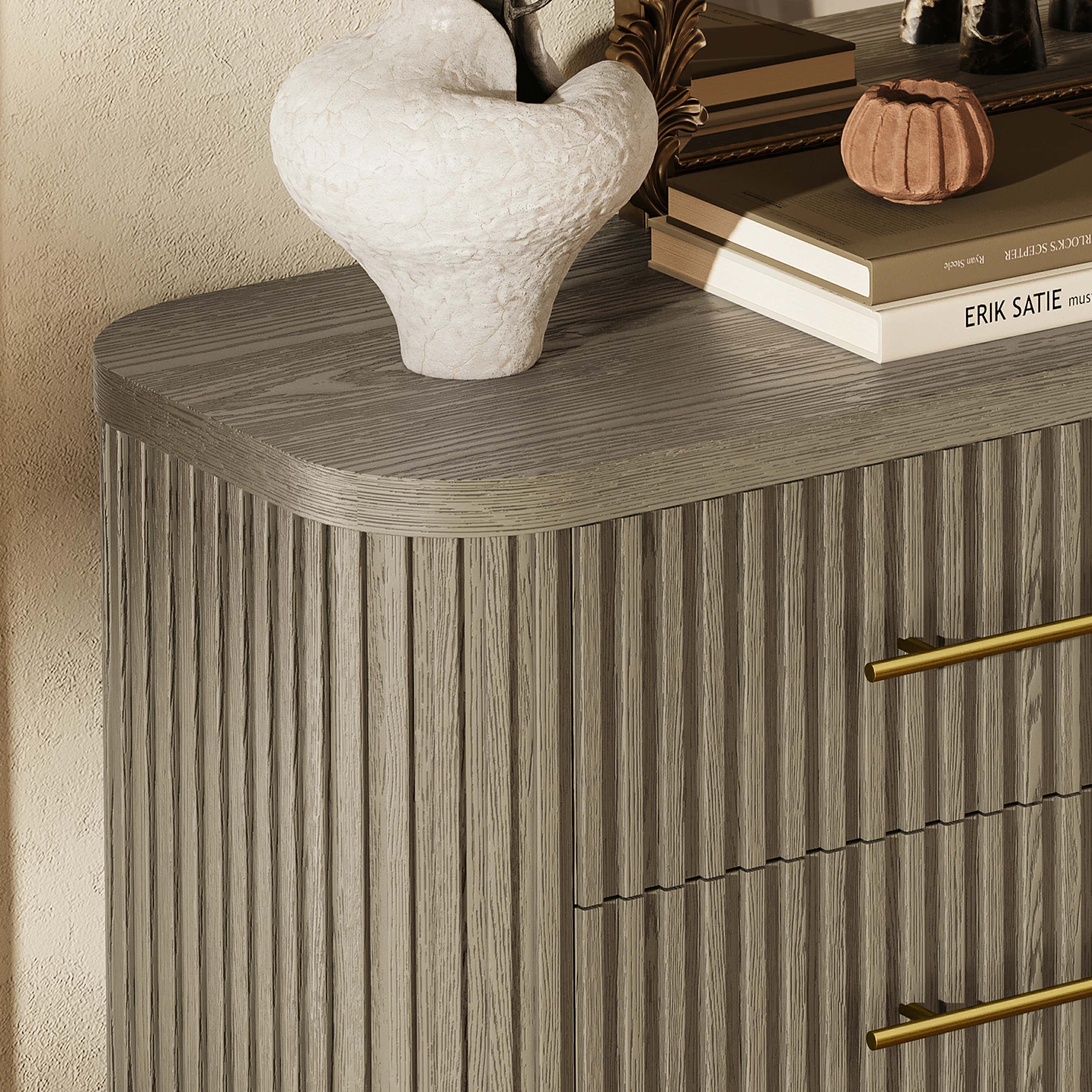 Sinclair Fluted 6-Drawer Chest 60"W