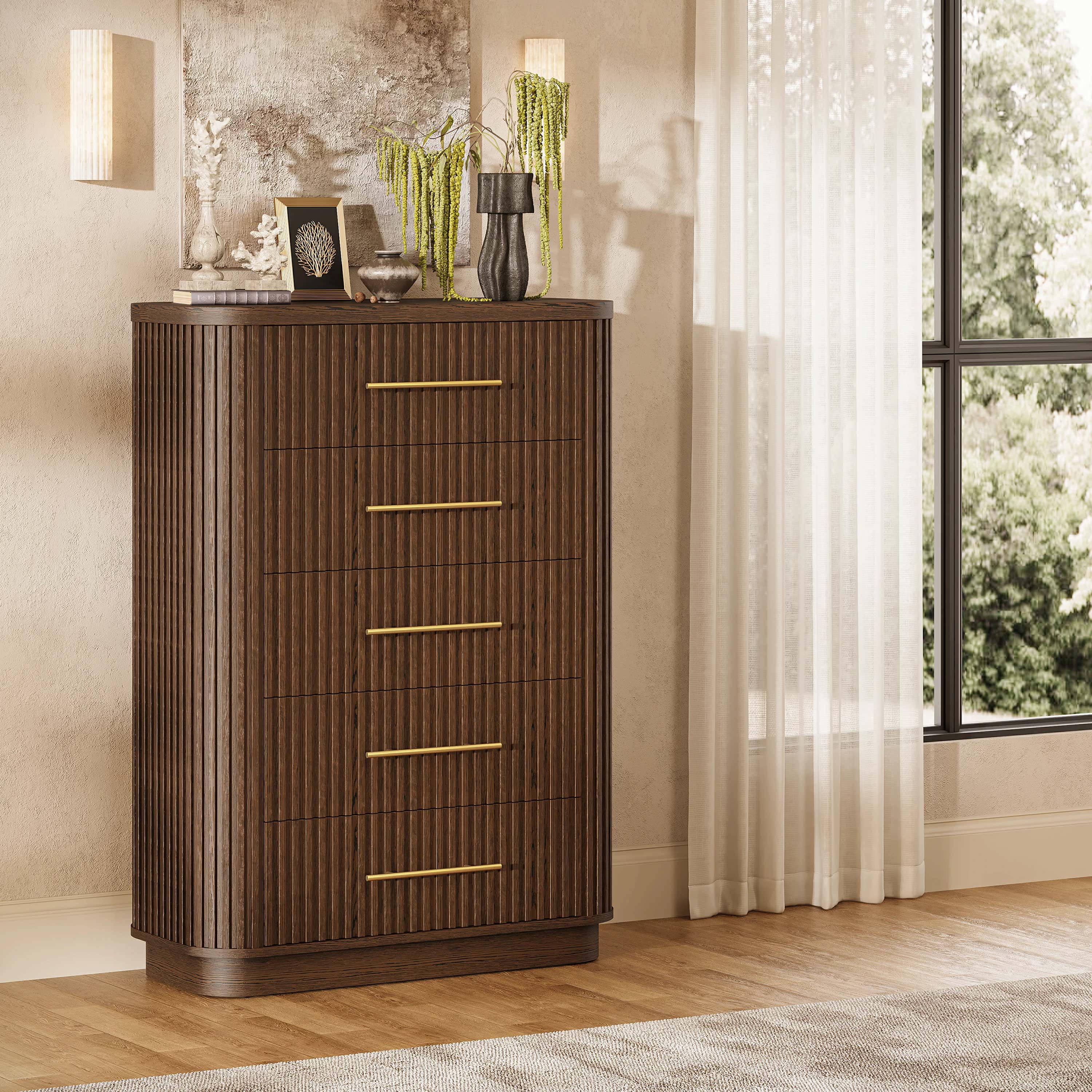 Sinclair Fluted 5-Drawer Chest 39"W