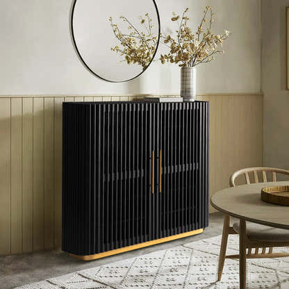 Holton 47"H Eichenholz-Aufbewahrungsschrank