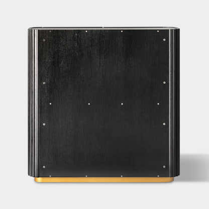 Holton 47"H Eichenholz-Aufbewahrungsschrank