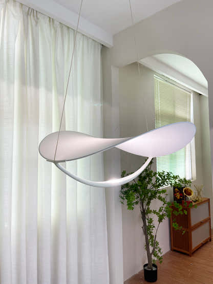 Luvra Floating Arc Pendant Light