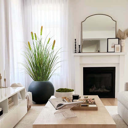 Künstliches 6-köpfiges kurzes Kieferngras mit gebogenem Zwiebelgras-Bonsai, 10,9 cm hoch