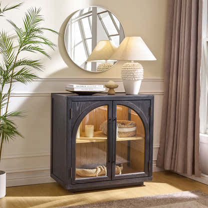 Alvar gewölbter 31,5-Zoll-Lagerschrank aus Eiche