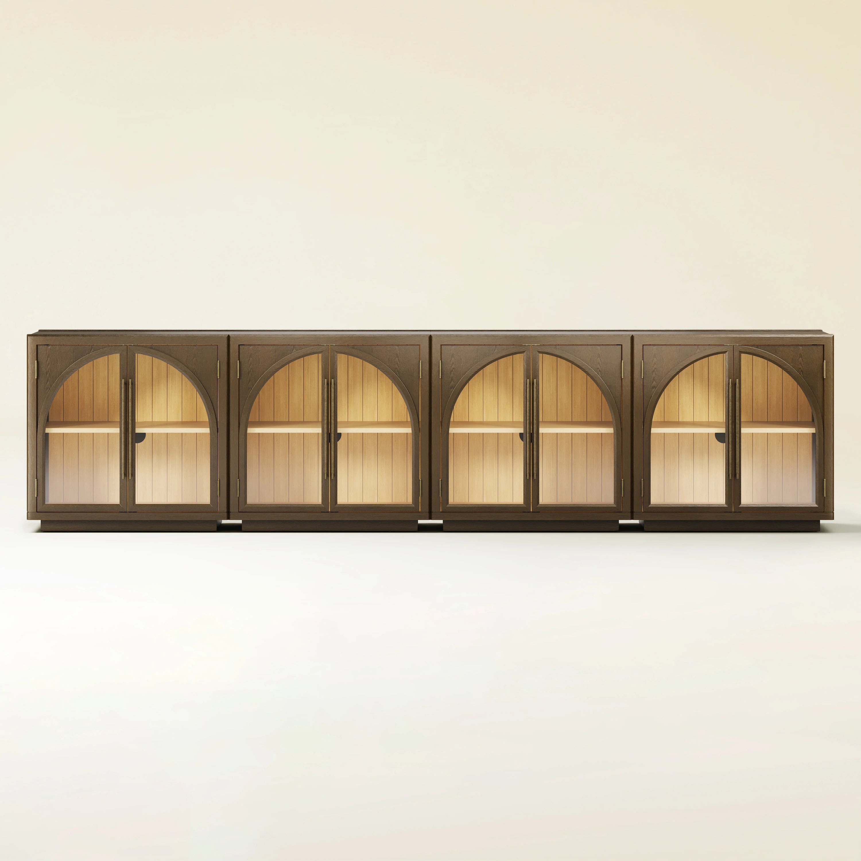 Alvar gewölbte 126″ Medienkonsole aus Eiche (4er-Set)