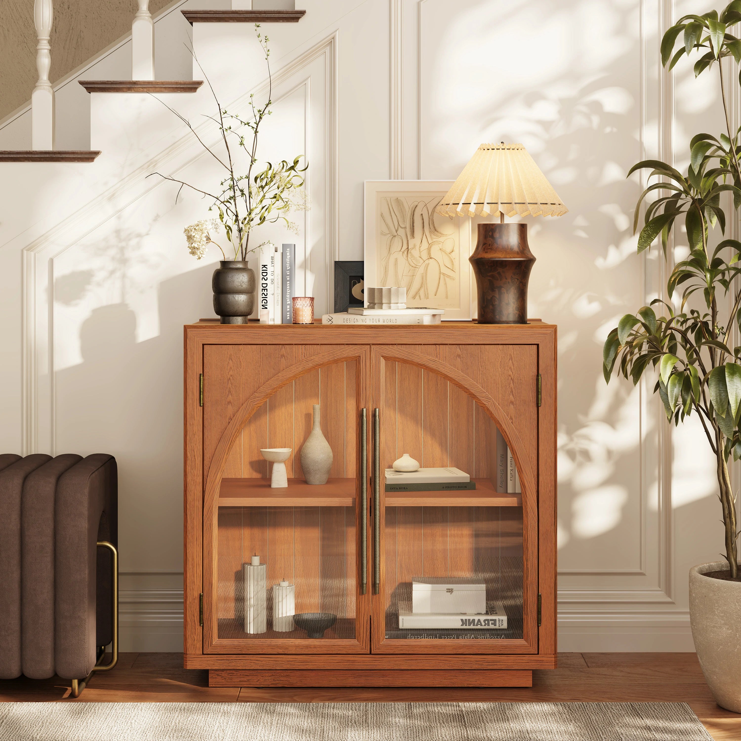 Alvar gewölbte 126″ Medienkonsole aus Eiche (4er-Set)