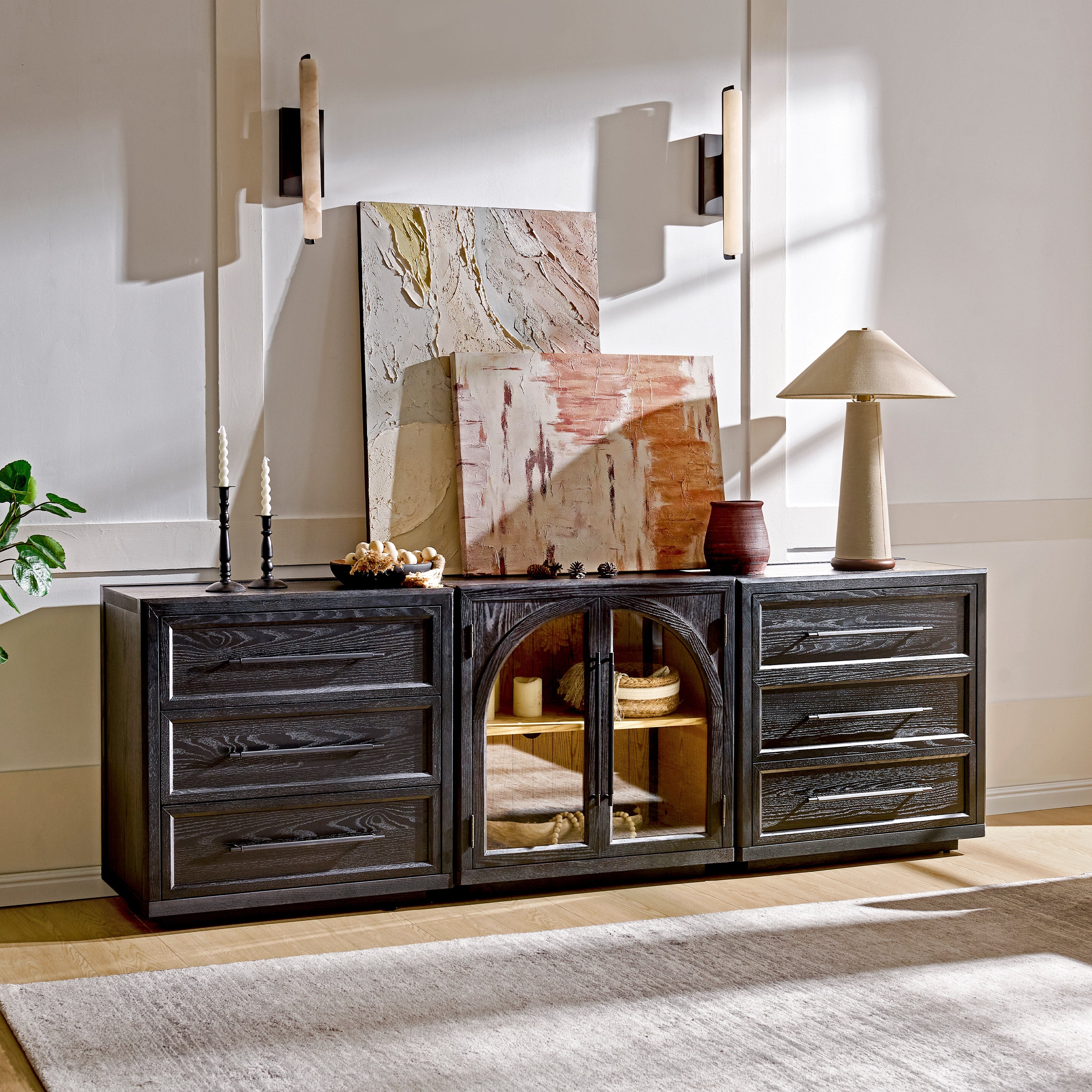 Alvar Arched 94,5″ Modulare Medienkonsole aus Eiche (3er-Set)