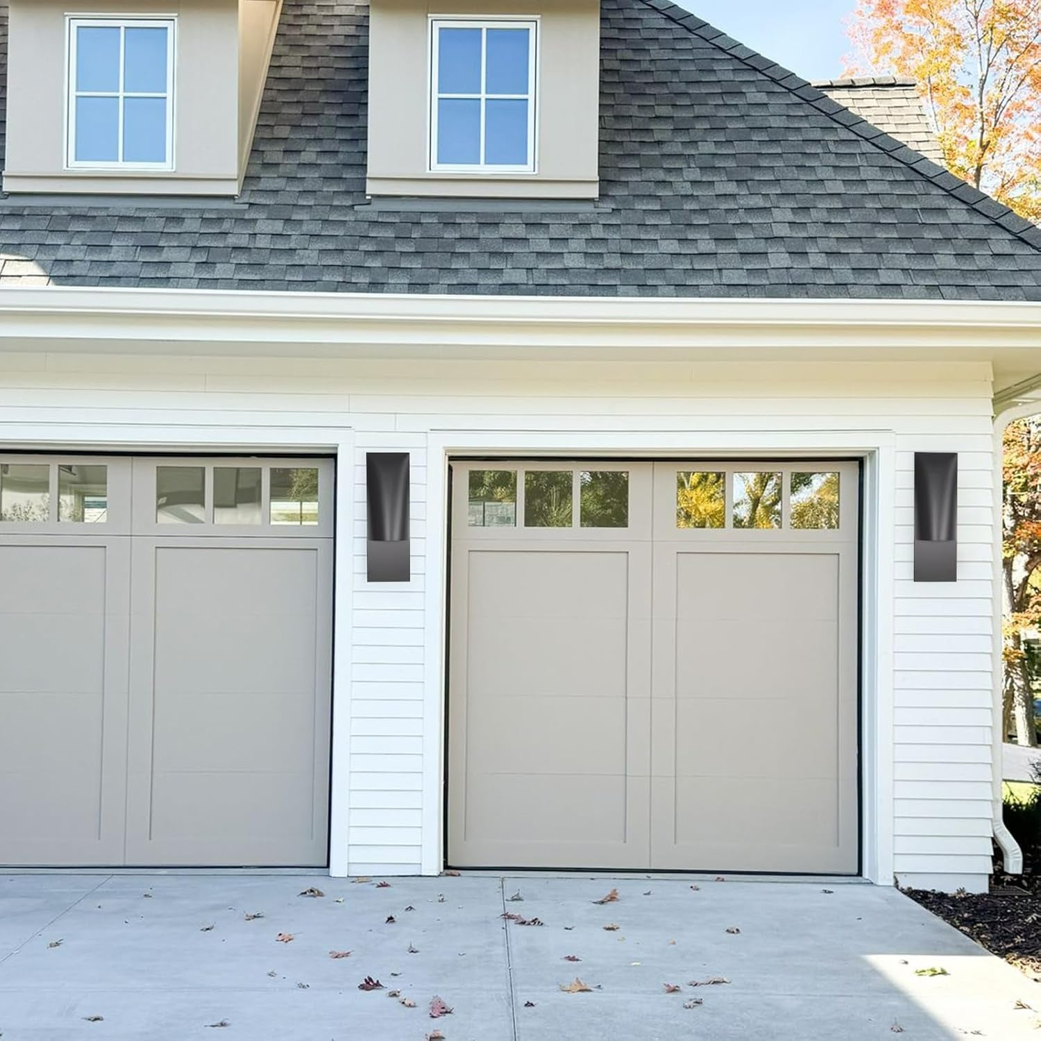 Trany Vertical Wall Sconce 18"H#Finish_Black