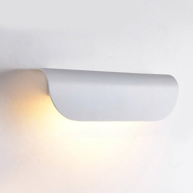 Minimalistische bogenförmige wasserdichte Wandleuchte für Flurtreppen im Innen- und Außenbereich